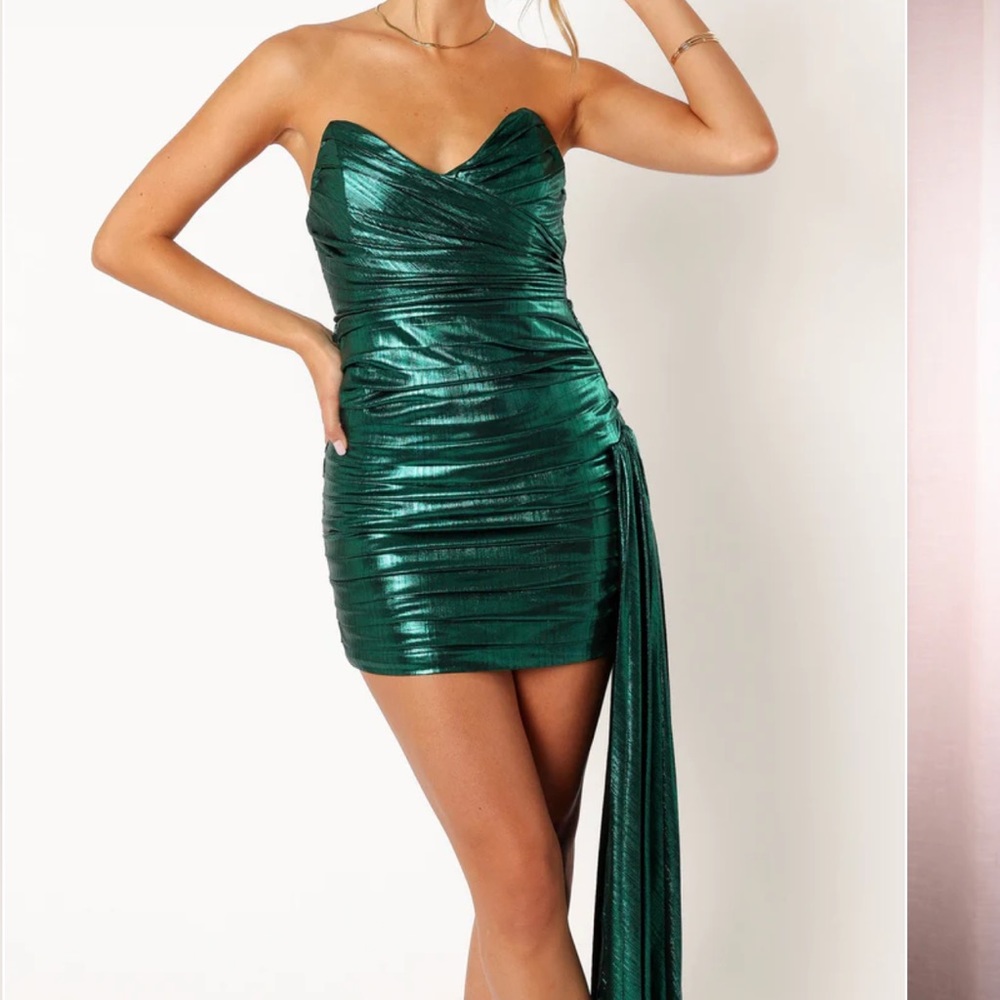 Green mini dress